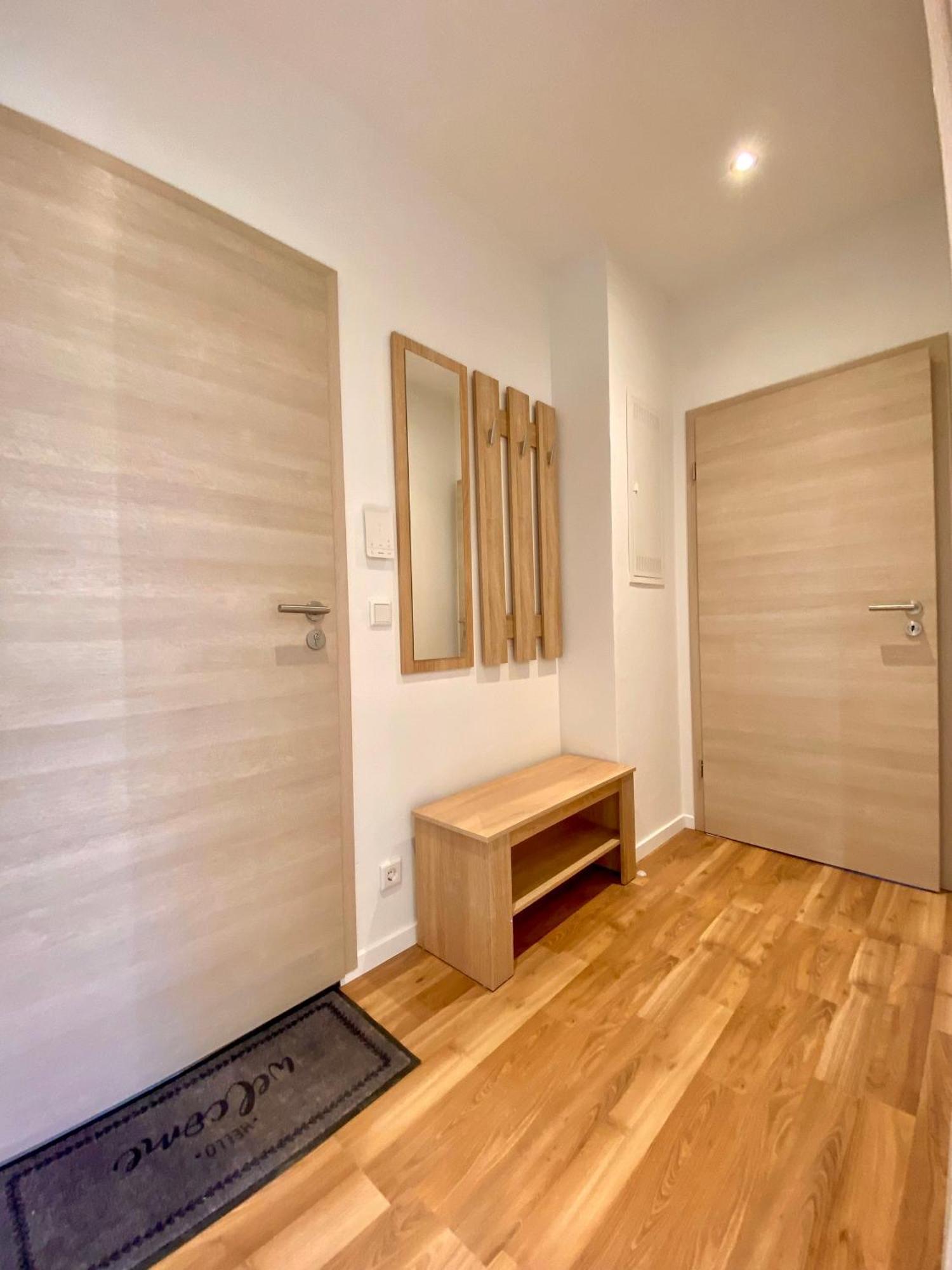Hochwertige Ferienwohnung Mit 7Qm Balkon, Netflix, Kaffeeautomat, Rainshower Bad اتسوكو المظهر الخارجي الصورة